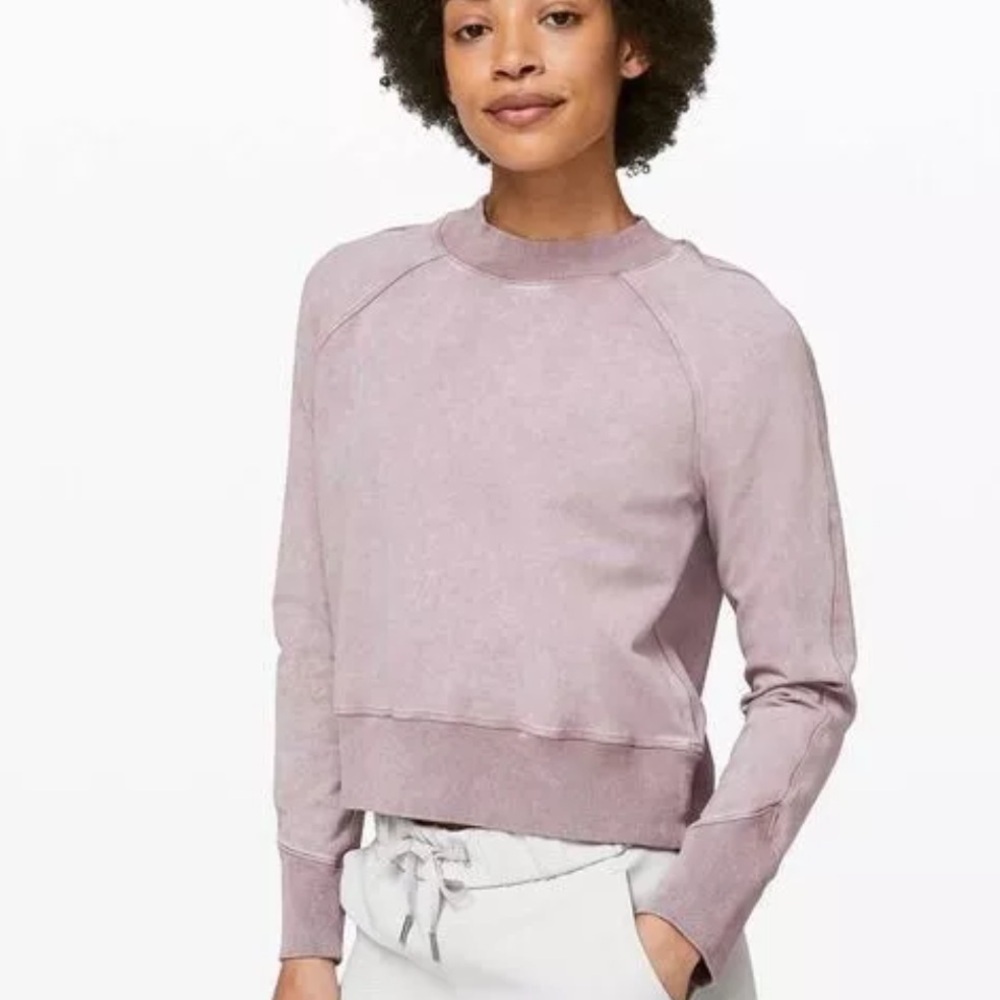 Lululemon crew neck - Picture 2 of 5